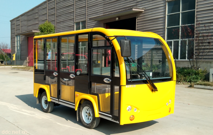 绿能达8座封闭电动观光车
